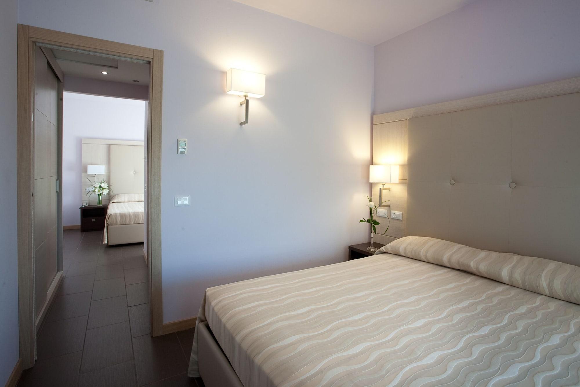 Hotel Porto Azzurro سيرمِيوني المظهر الخارجي الصورة