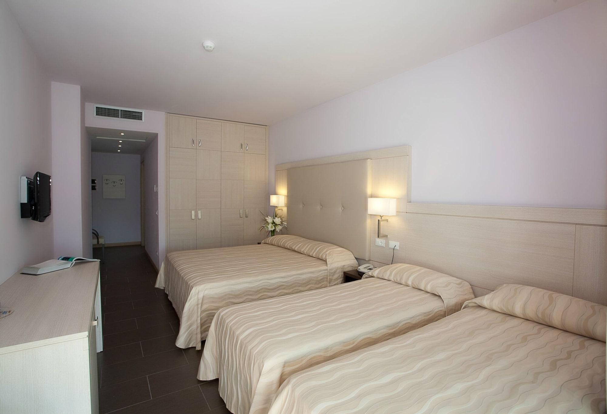 Hotel Porto Azzurro سيرمِيوني المظهر الخارجي الصورة